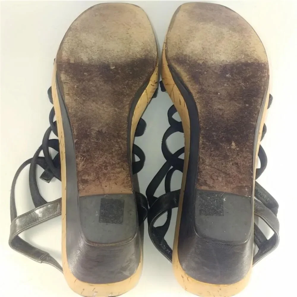 Donald-pliner Women's Black and Tan Sandals